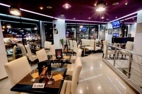 Calypso Hotell Aïn el Turk Eksteriør bilde