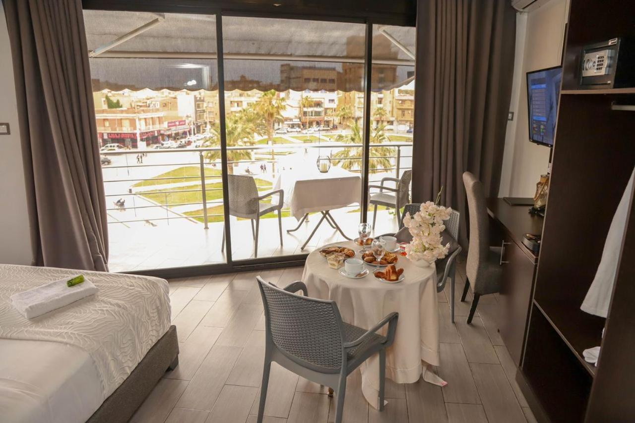 Calypso Hotell Aïn el Turk Eksteriør bilde